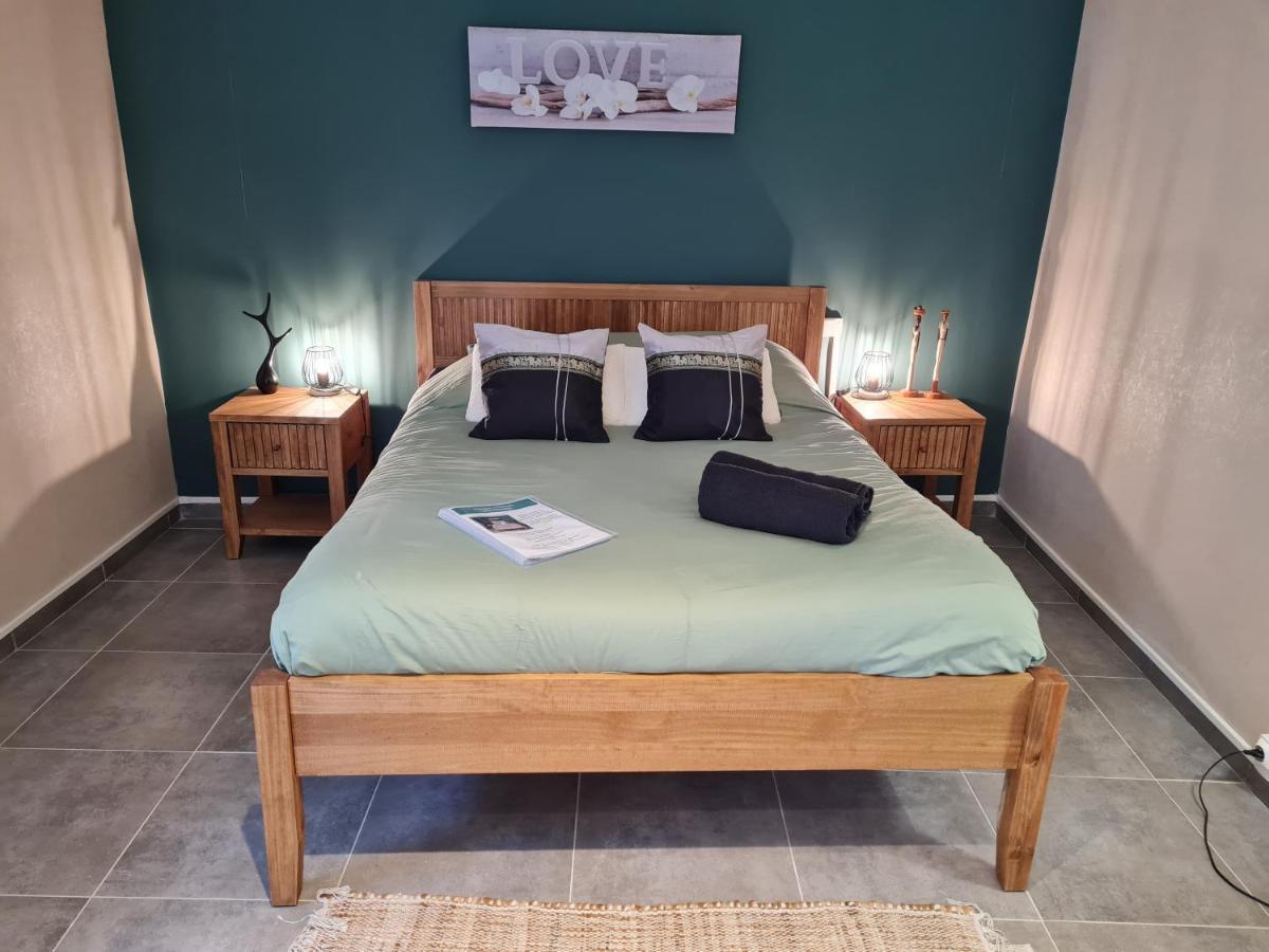 Bed and Breakfast Les Cedres Bleus Saint-Medard-de-Mussidan Exterior foto