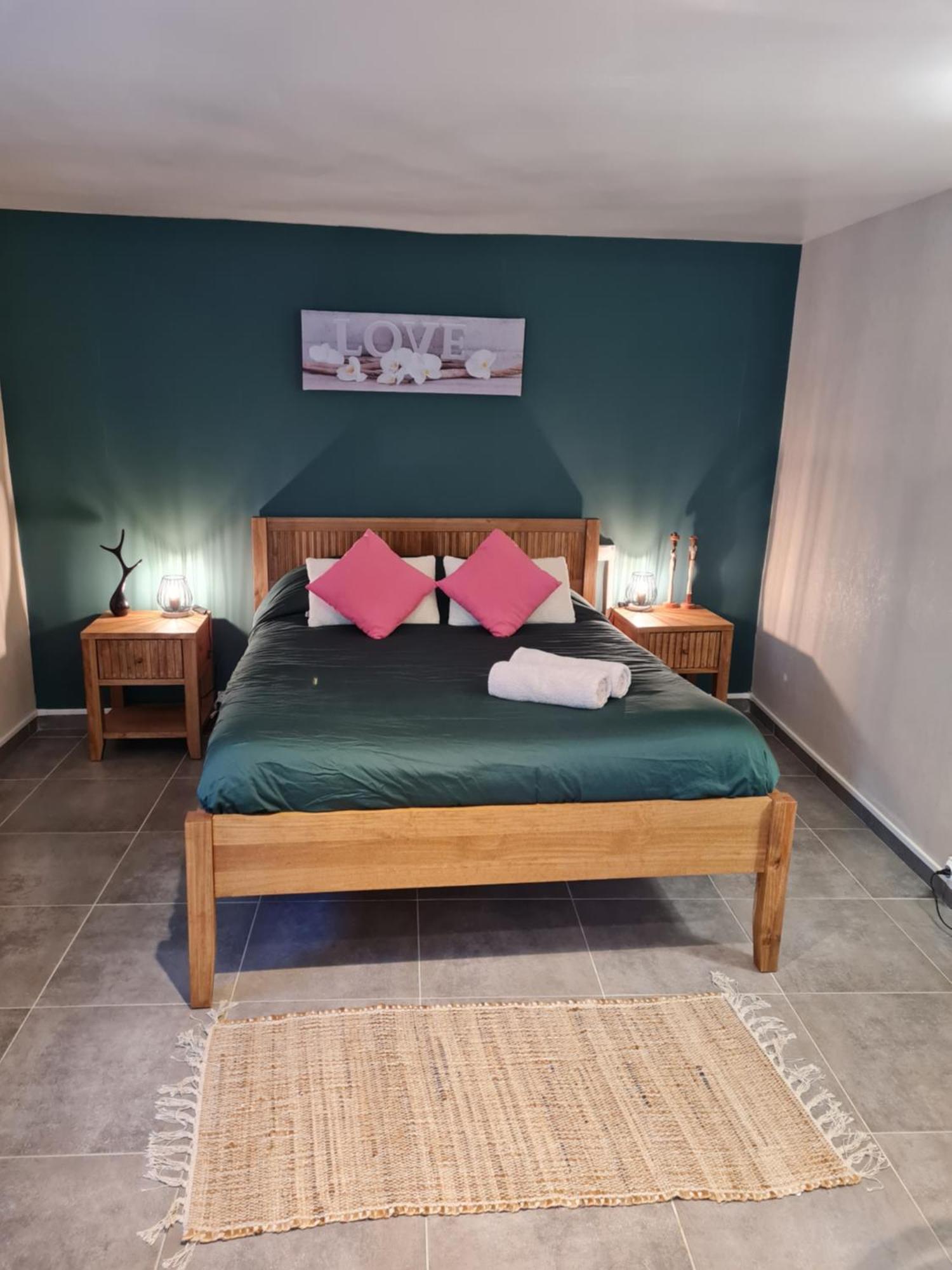 Bed and Breakfast Les Cedres Bleus Saint-Medard-de-Mussidan Exterior foto